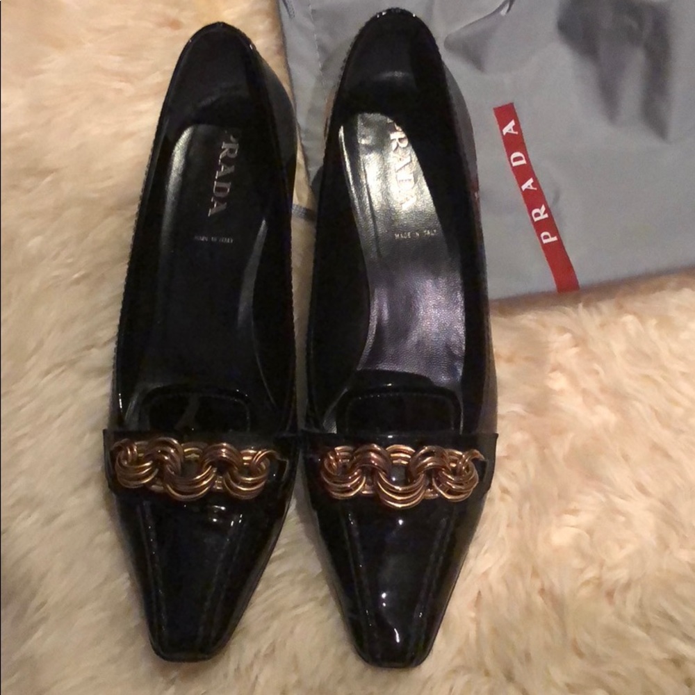Prada size 7 1/2